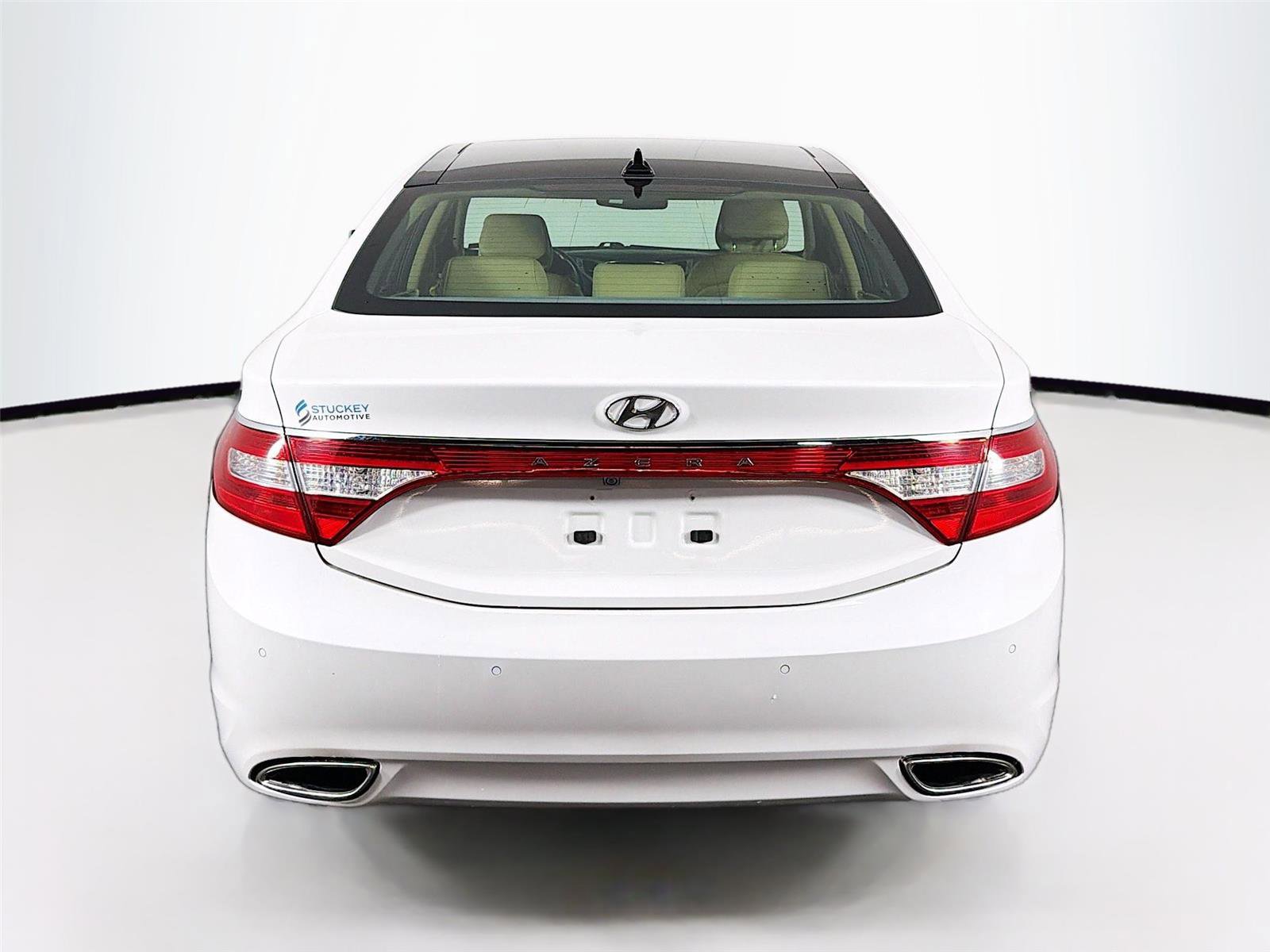 Used 2012 Hyundai Azera w/ Technology Pkg FWD image 6