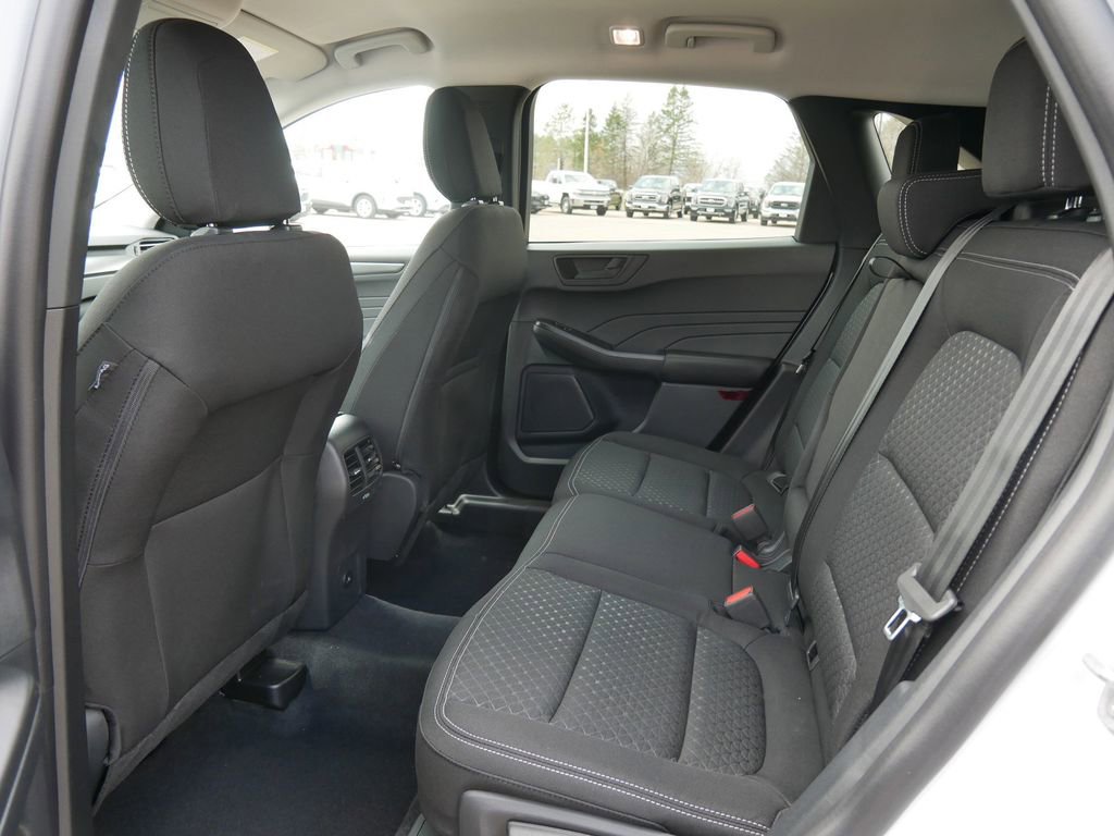 New 2026 Ford Escape Active w/ Tech Pack #1 AWD/4WD image 9