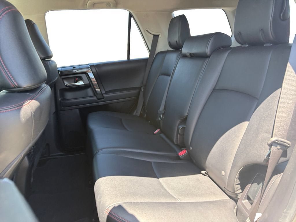 Used 2023 Toyota 4Runner TRD Off-Road Premium AWD/4WD image 16