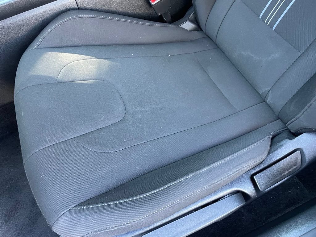 Used 2025 Hyundai Elantra SEL FWD image 24