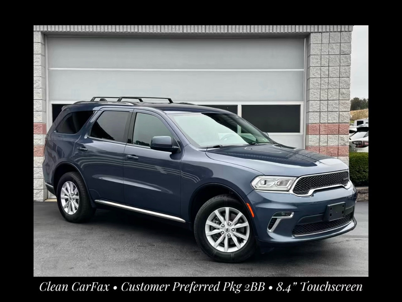 Used 2021 Dodge Durango SXT image 1