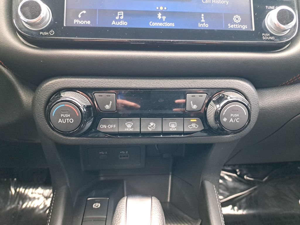 Used 2021 Nissan Kicks SR w/ SR Premium Package FWD image 26