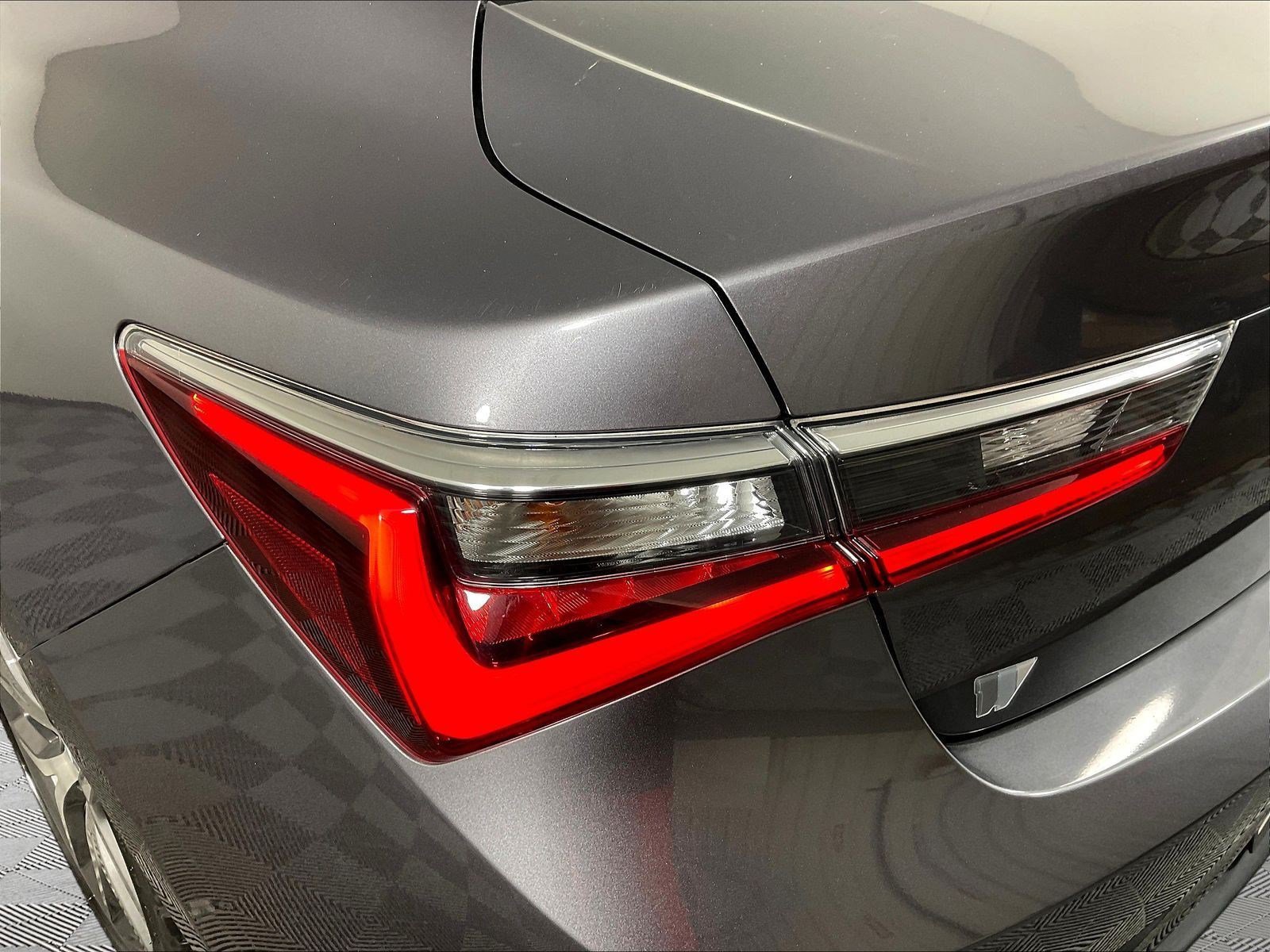 Used 2019 Acura ILX FWD image 23