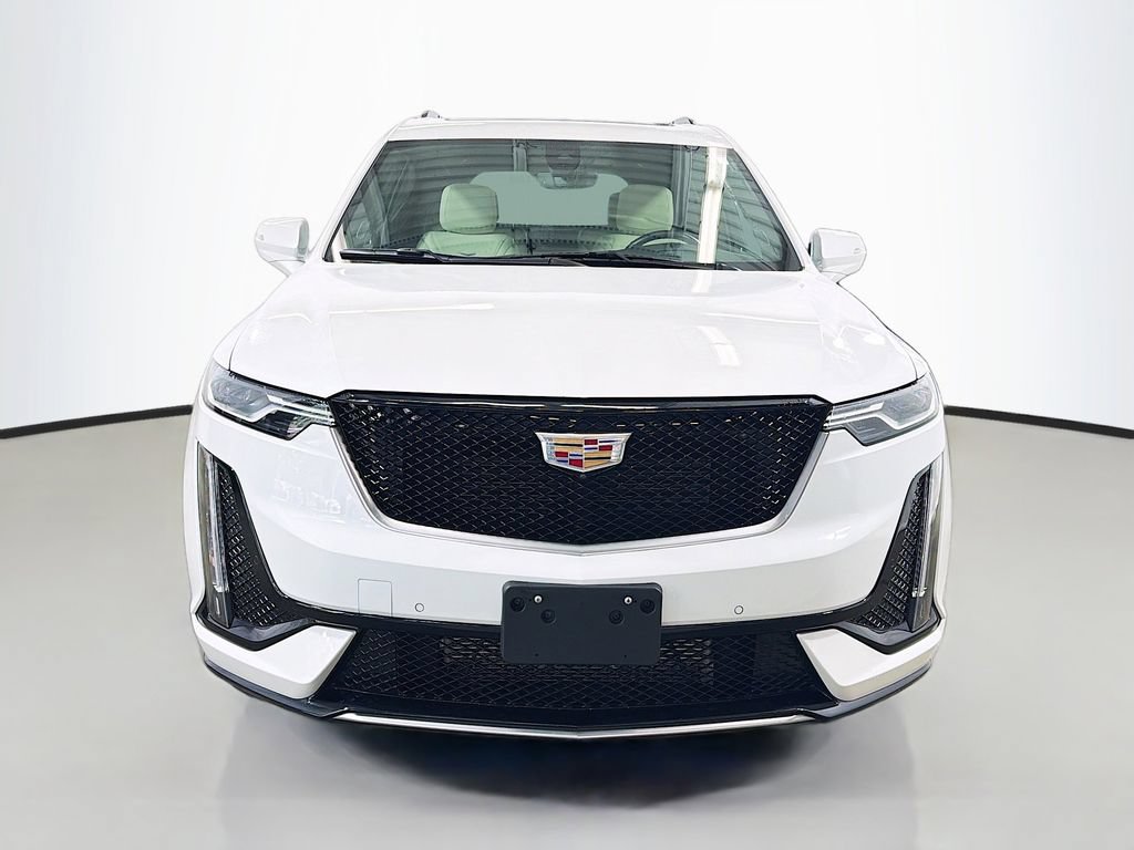 Certified 2024 Cadillac XT6 Sport w/ Technology Package AWD/4WD image 2