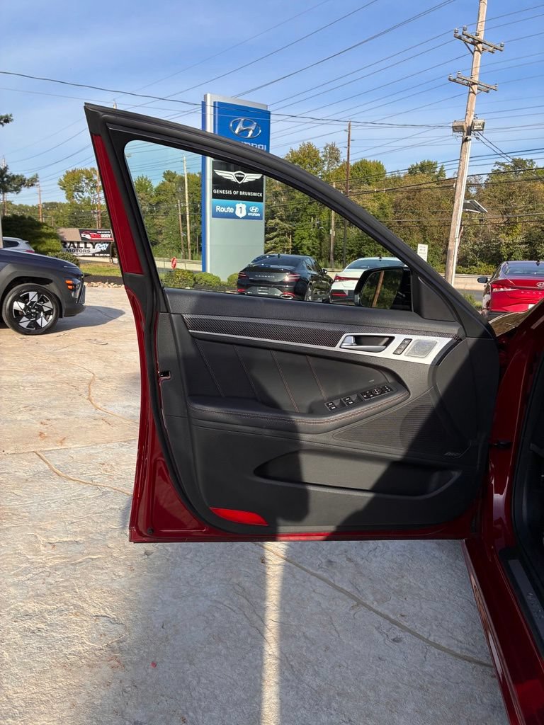 Used 2018 Genesis G80 3.3T Sport AWD/4WD image 28