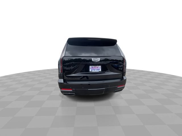 Used 2025 Cadillac Escalade ESV Sport Platinum w/ LPO, ONYX Package AWD/4WD image 9