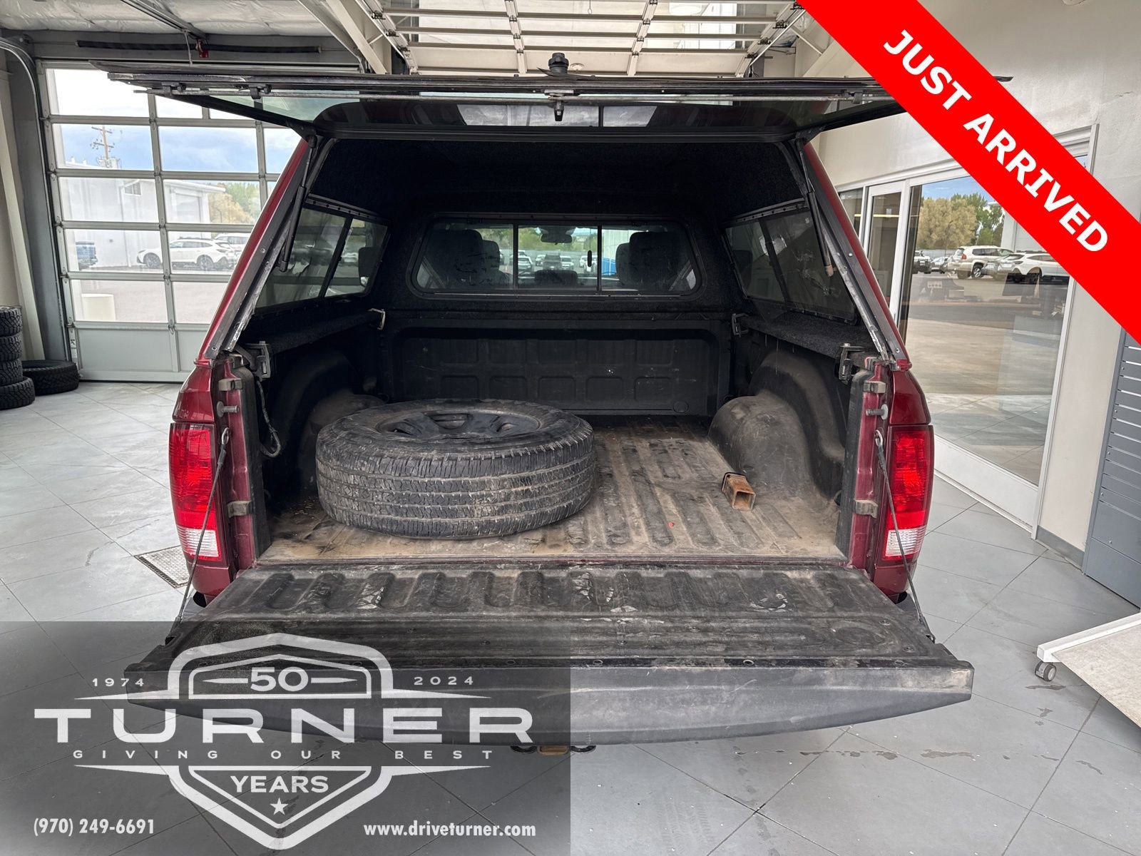 Used 2018 RAM 2500 Tradesman w/ Chrome Appearance Group image 6