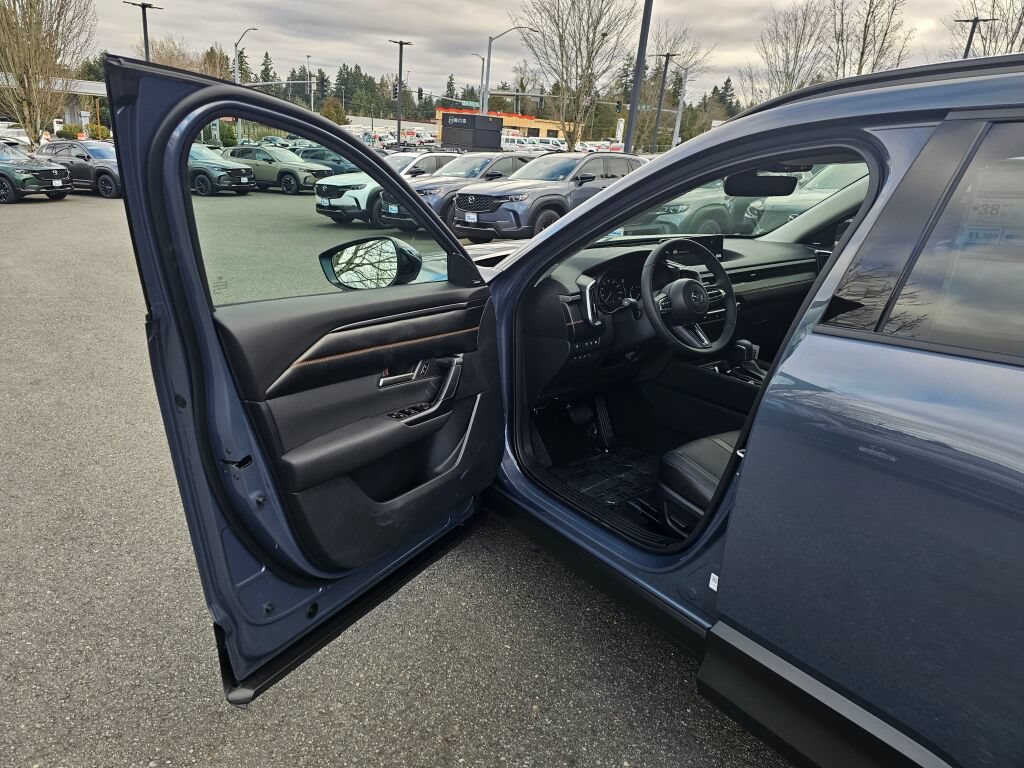 New 2026 MAZDA CX-50 AWD 2.5 Hybrid w/ Cargo Package image 21