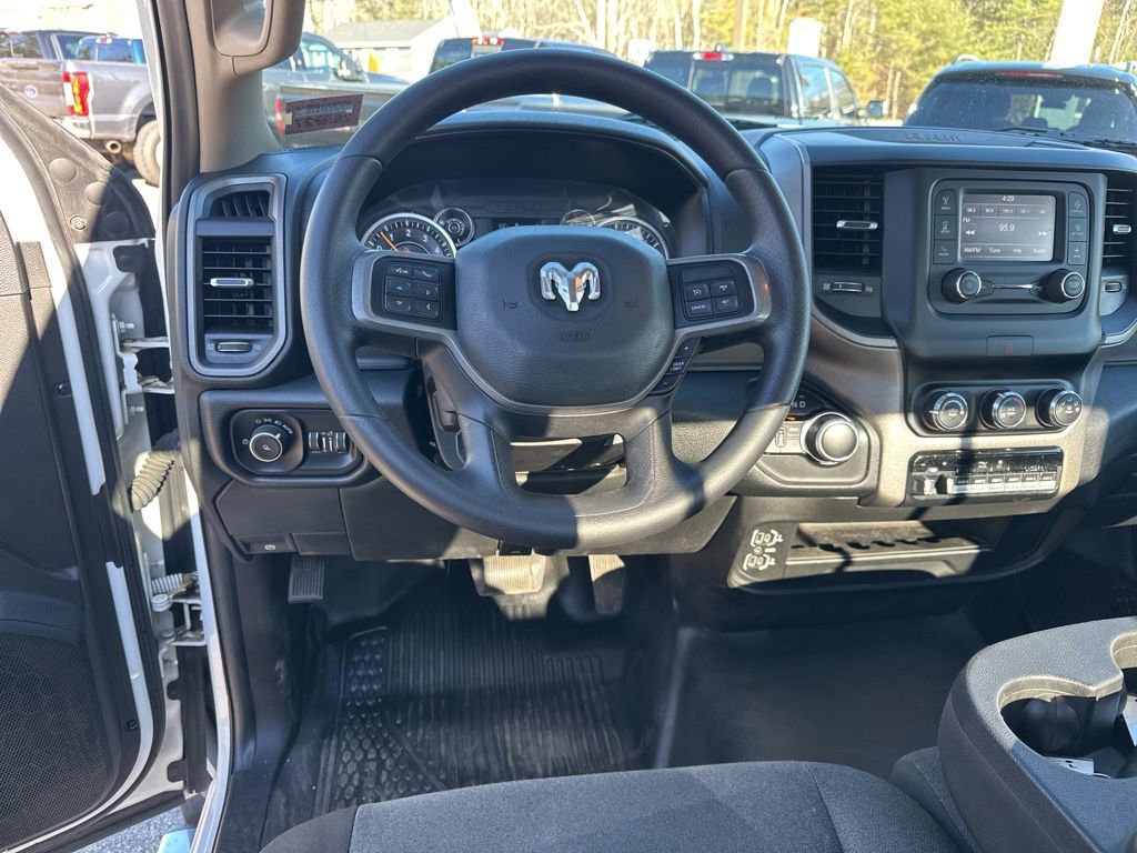 Used 2019 RAM 2500 Tradesman w/ Chrome Appearance Group AWD/4WD image 21