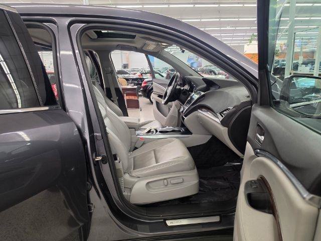 Used 2017 Acura MDX SH-AWD image 10