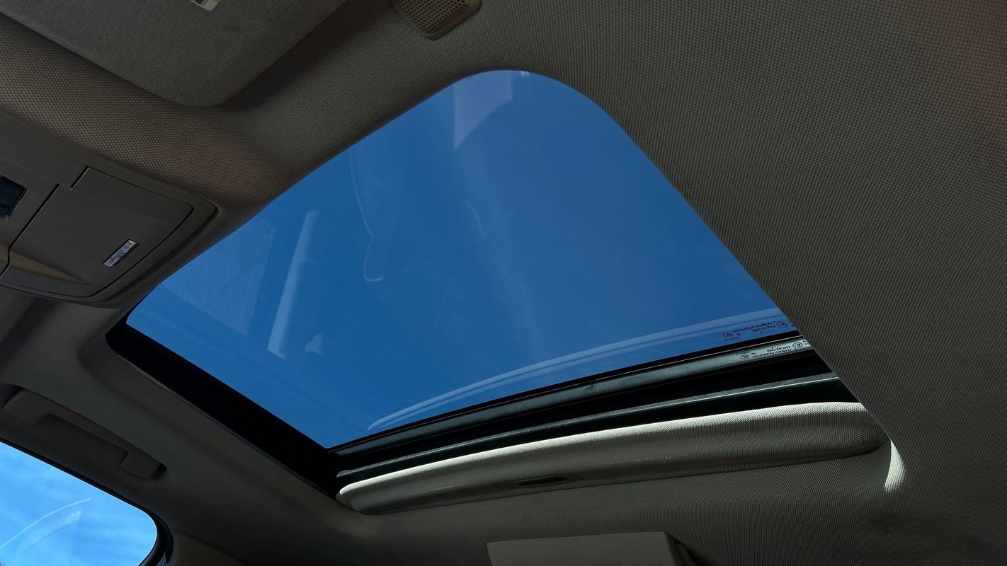 Used 2015 Chevrolet Silverado 2500 High Country w/ Duramax Plus Package image 24