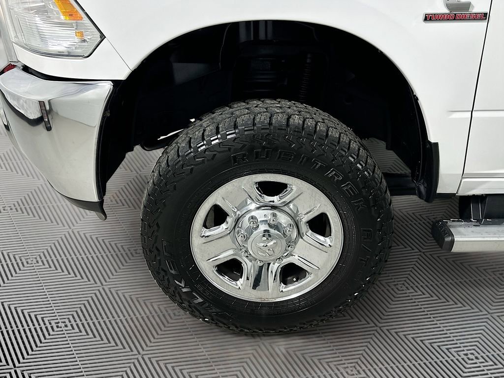 Used 2016 RAM 3500 Tradesman w/ Chrome Appearance Group AWD/4WD image 21