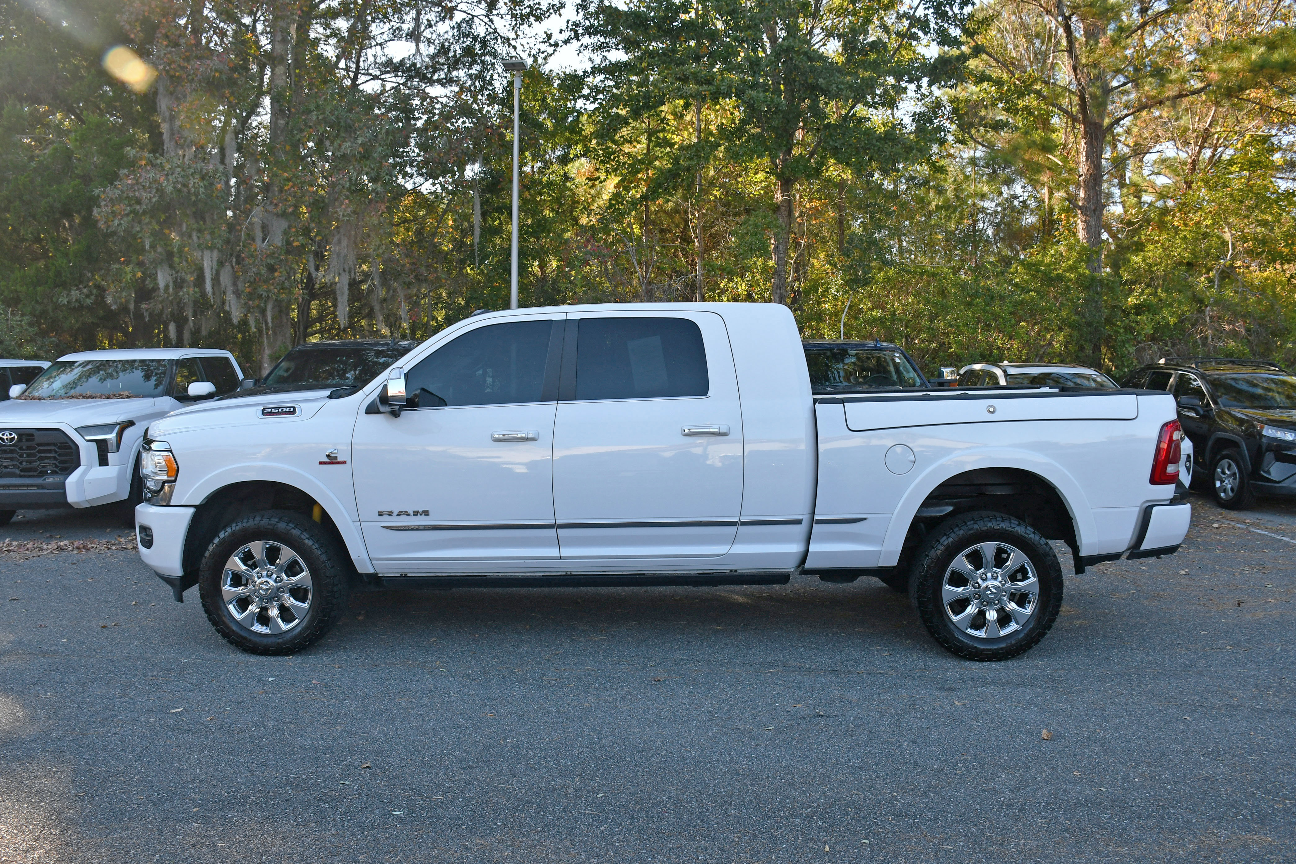Used 2021 RAM 2500 Limited image 2