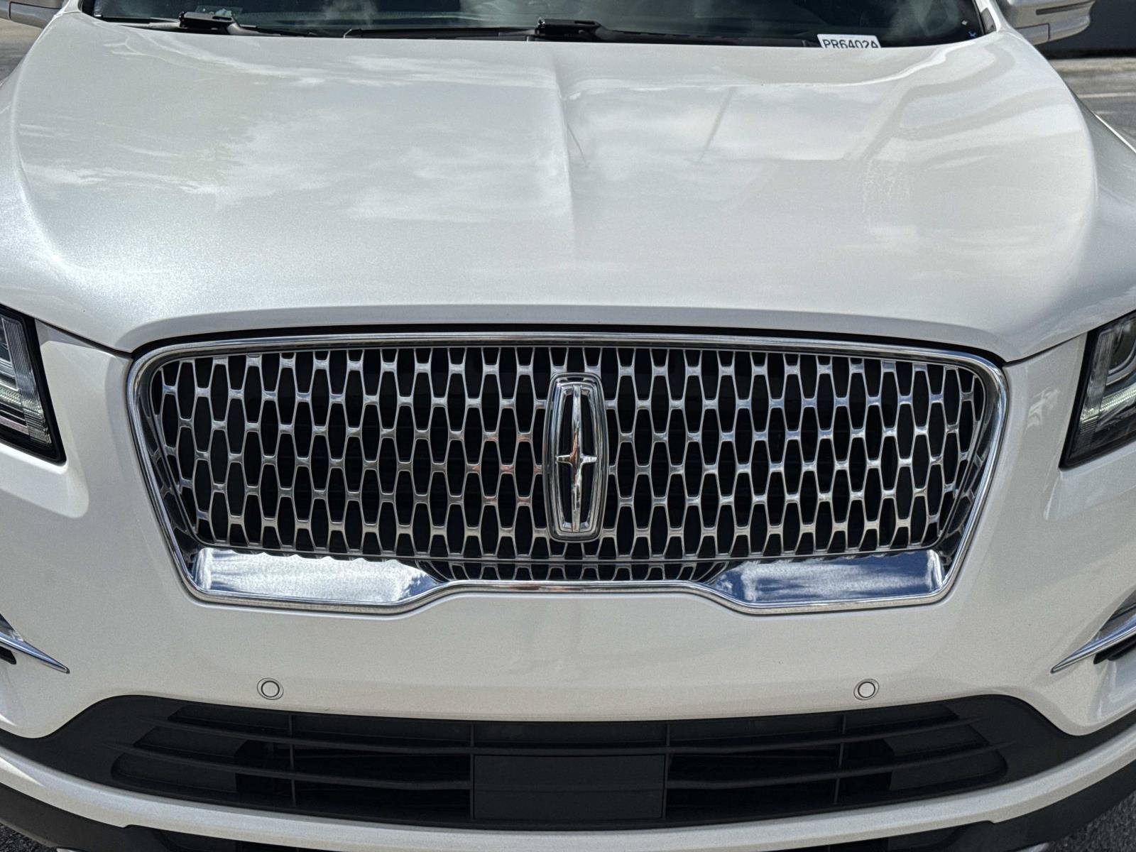 Used 2019 Lincoln MKC Reserve w/ MKC Technology Package FWD image 8