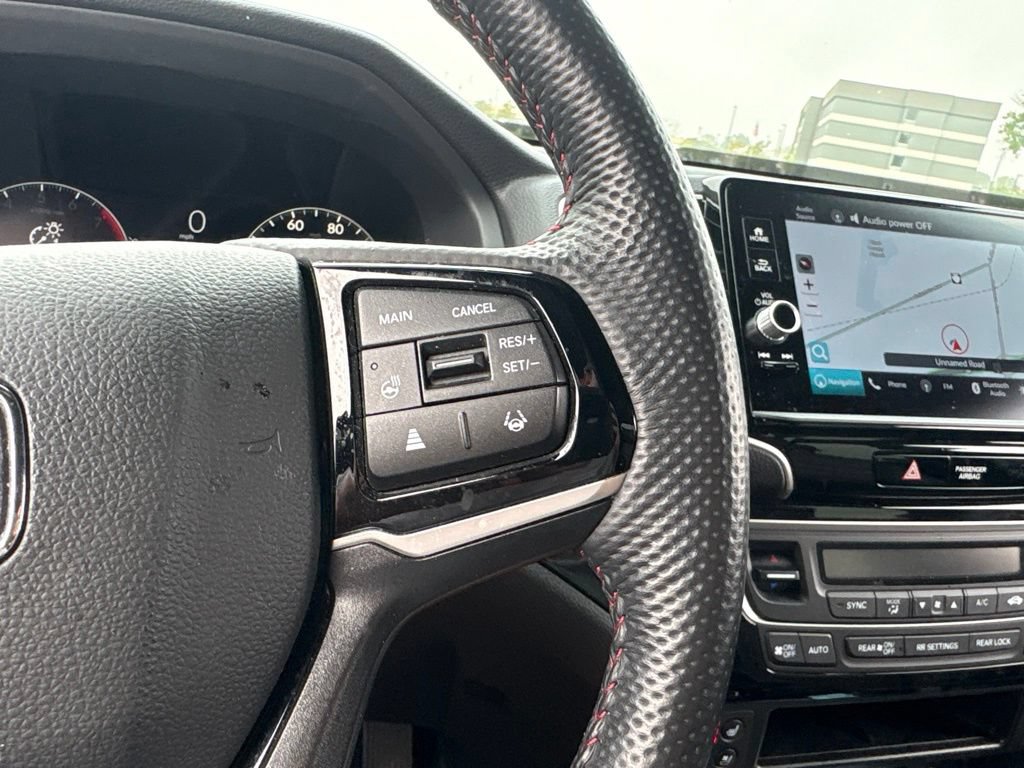 Used 2025 Honda Ridgeline Black Edition image 22