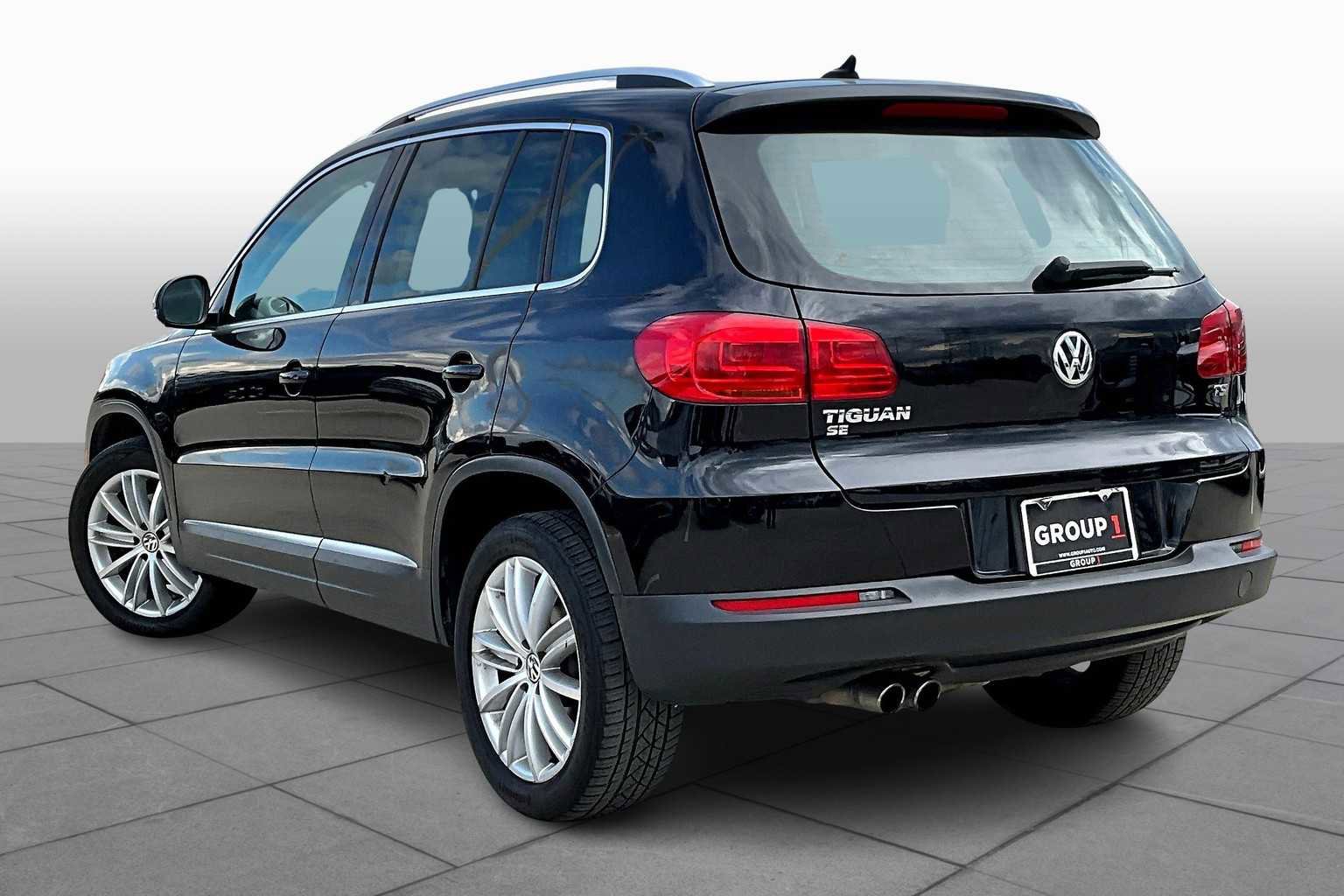 Used 2016 Volkswagen Tiguan SE image 11