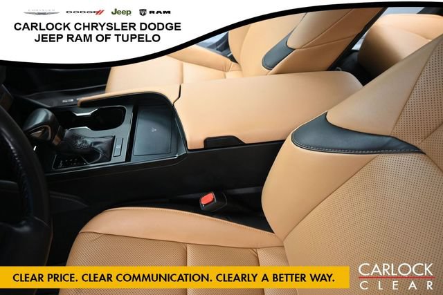 Used 2024 Lexus ES 250 w/ Premium Package AWD/4WD image 18