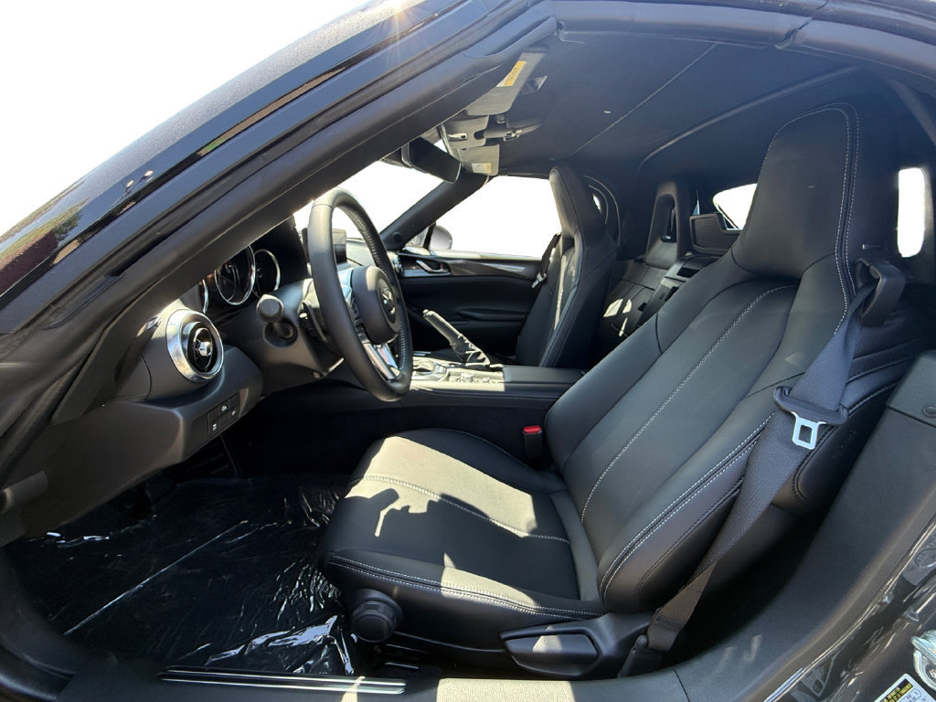 New 2026 MAZDA MX-5 Miata Grand Touring w/ Weather Package RWD image 9