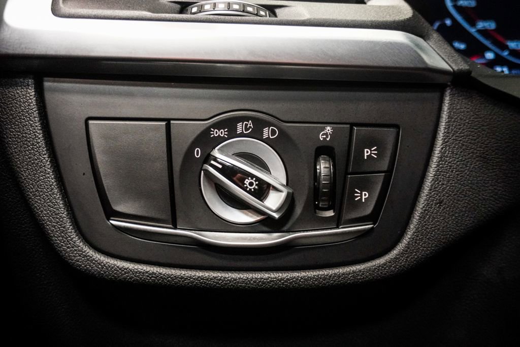 Used 2023 BMW X4 M40i AWD/4WD image 26