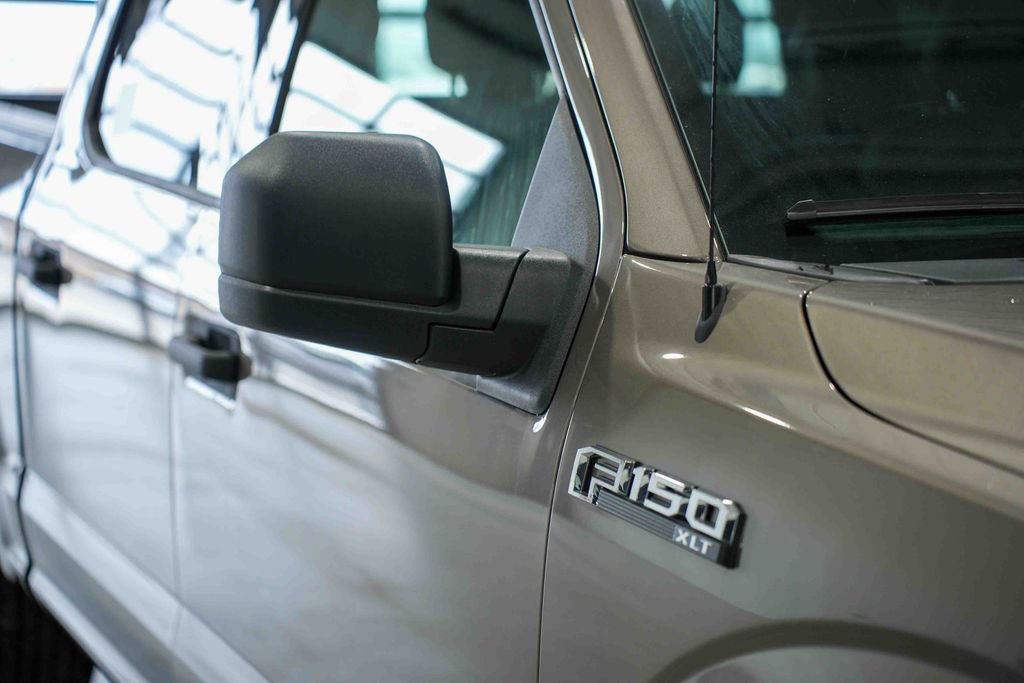 Used 2020 Ford F150 XLT image 9