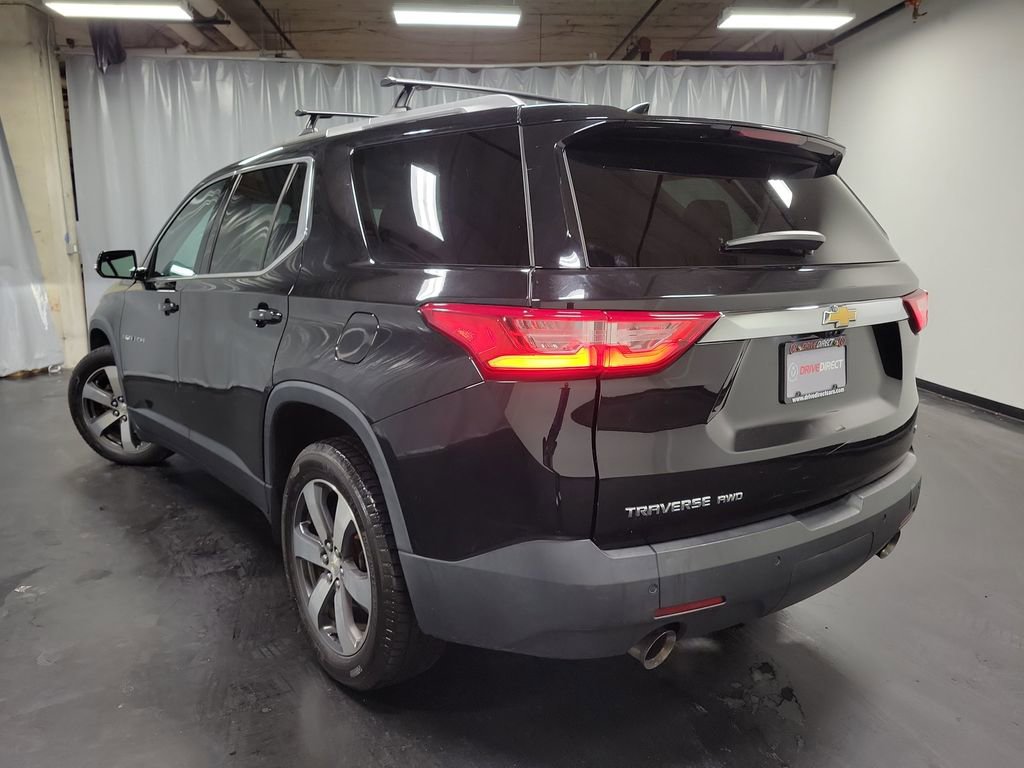Used 2018 Chevrolet Traverse LT image 7