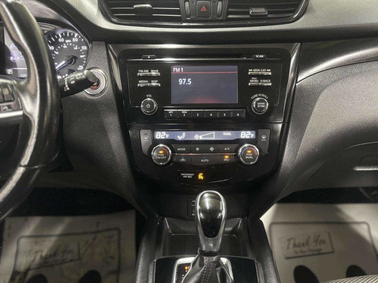 Used 2017 Nissan Rogue Sport SV w/ SV All-Weather Package AWD/4WD image 23