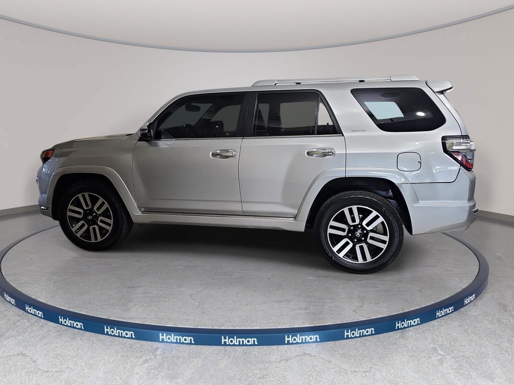 Used 2015 Toyota 4Runner Limited AWD/4WD image 9
