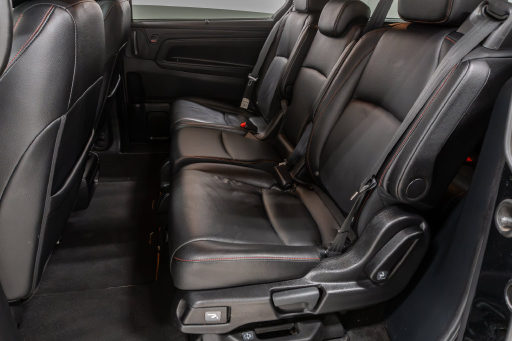 Used 2025 Honda Odyssey Sport-L image 25