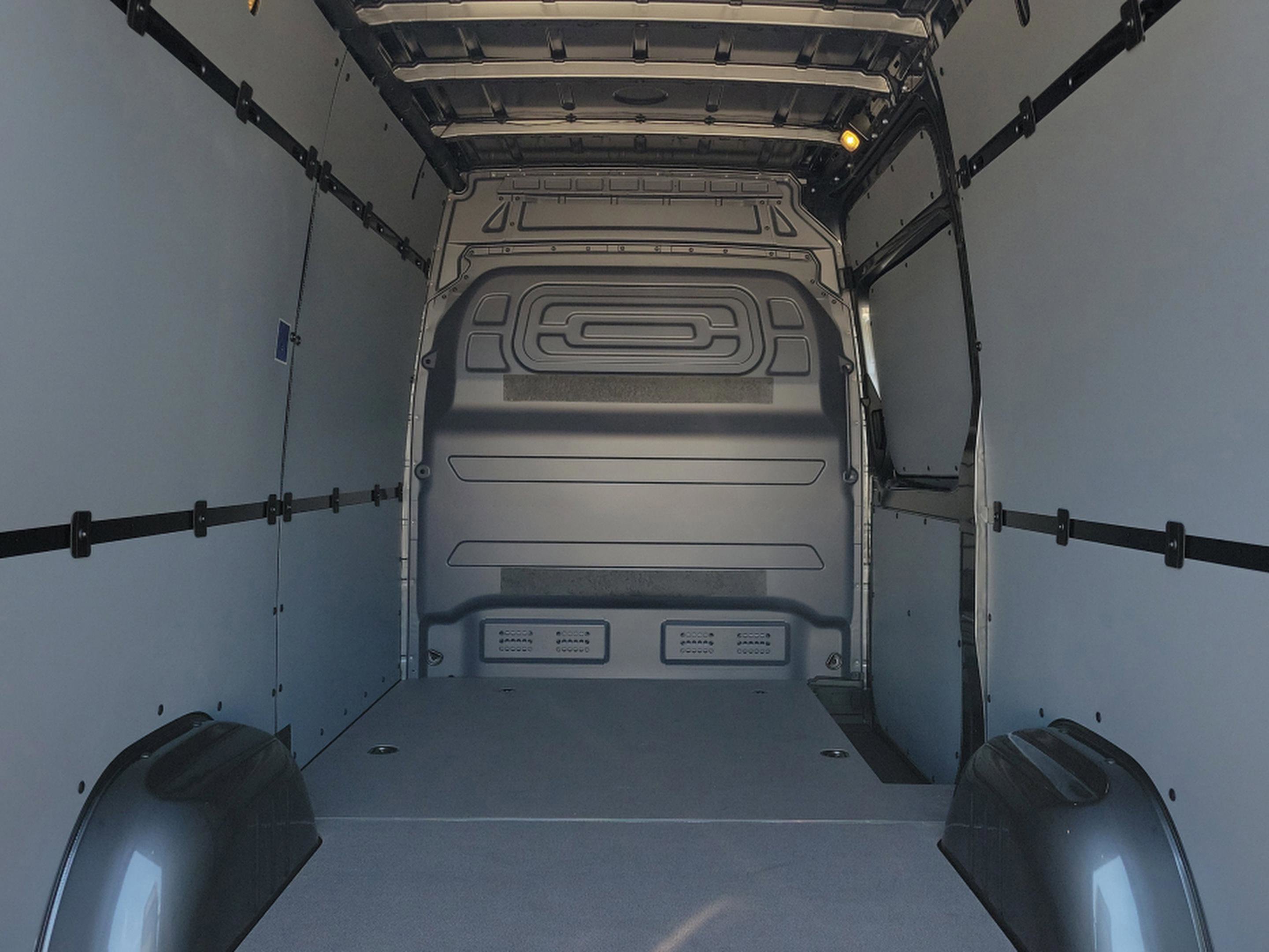 New 2025 Mercedes-Benz Sprinter 2500 image 9