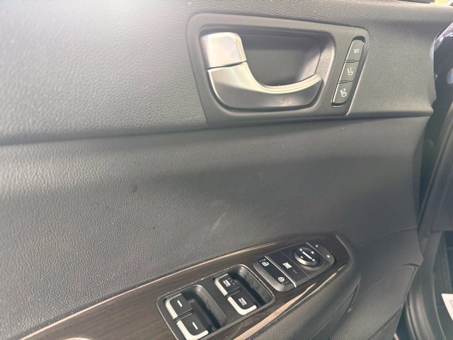 Used 2020 Kia Optima Premium FWD image 13