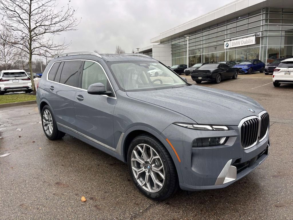 New 2026 BMW X7 xDrive40i w/ Executive Package image 1