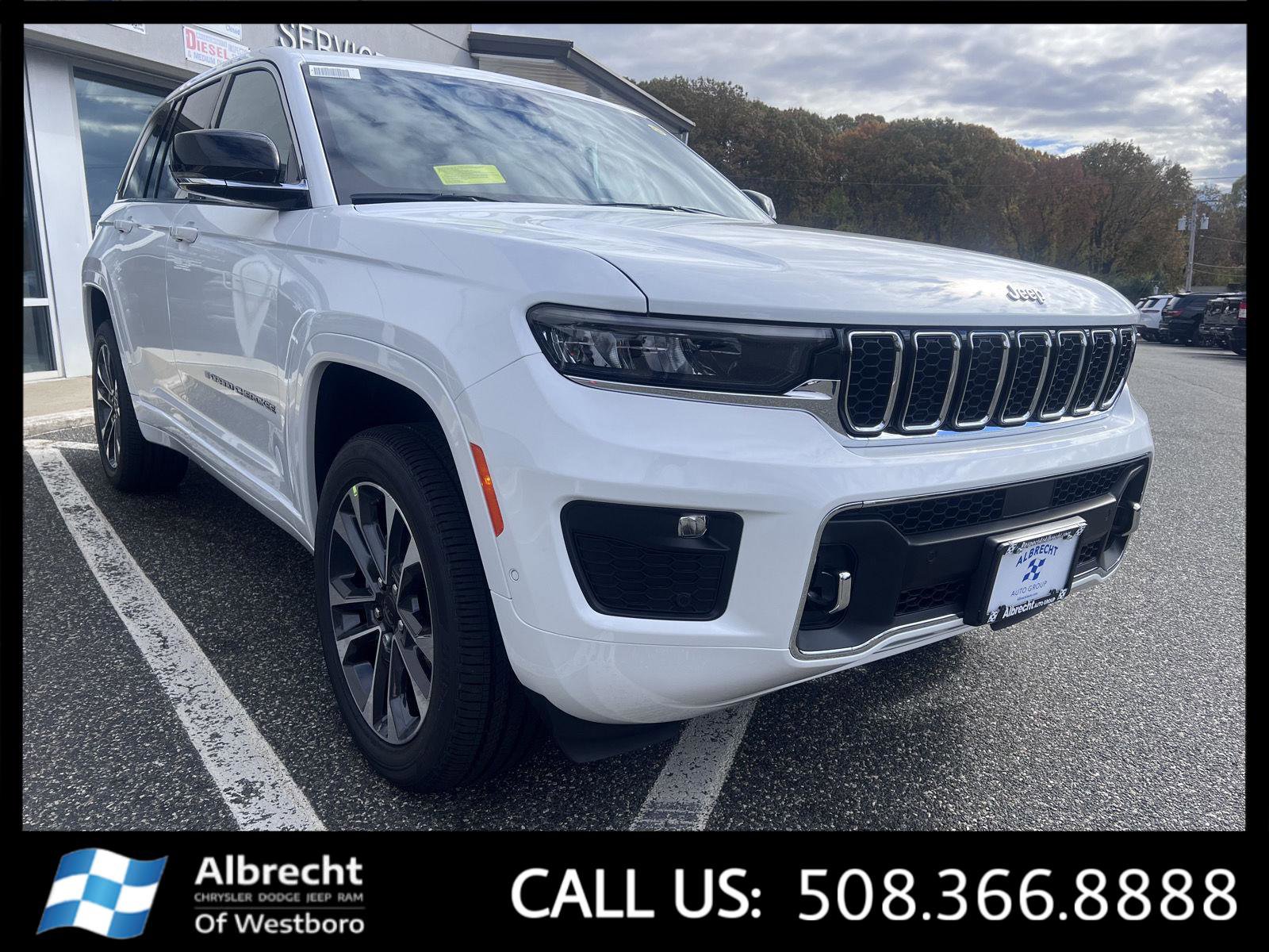 New 2025 Jeep Grand Cherokee Overland w/ Luxury Tech Group IV image 7