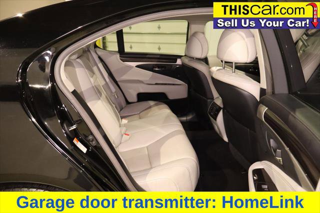 Used 2016 Lexus LS 460 w/ Comfort Package image 25