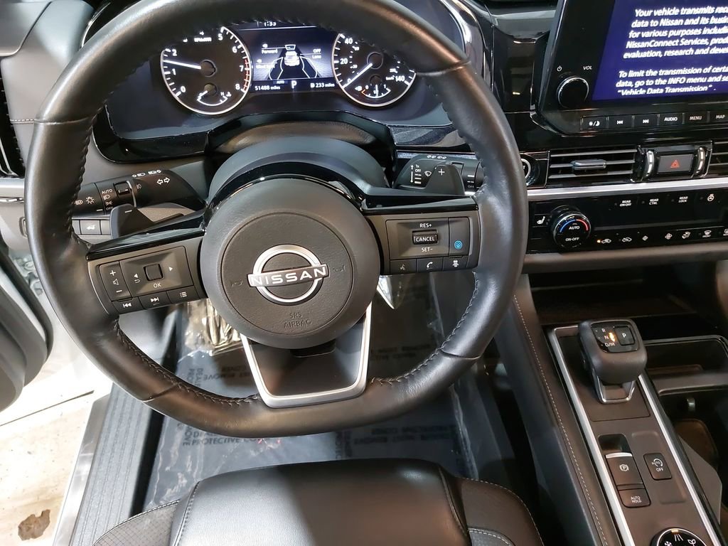 Used 2023 Nissan Pathfinder SL w/ SL Premium Package image 17