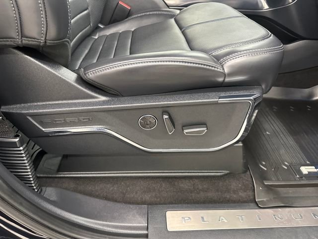 Certified 2025 Ford F150 Platinum w/ FX4 Off-Road Package AWD/4WD image 12