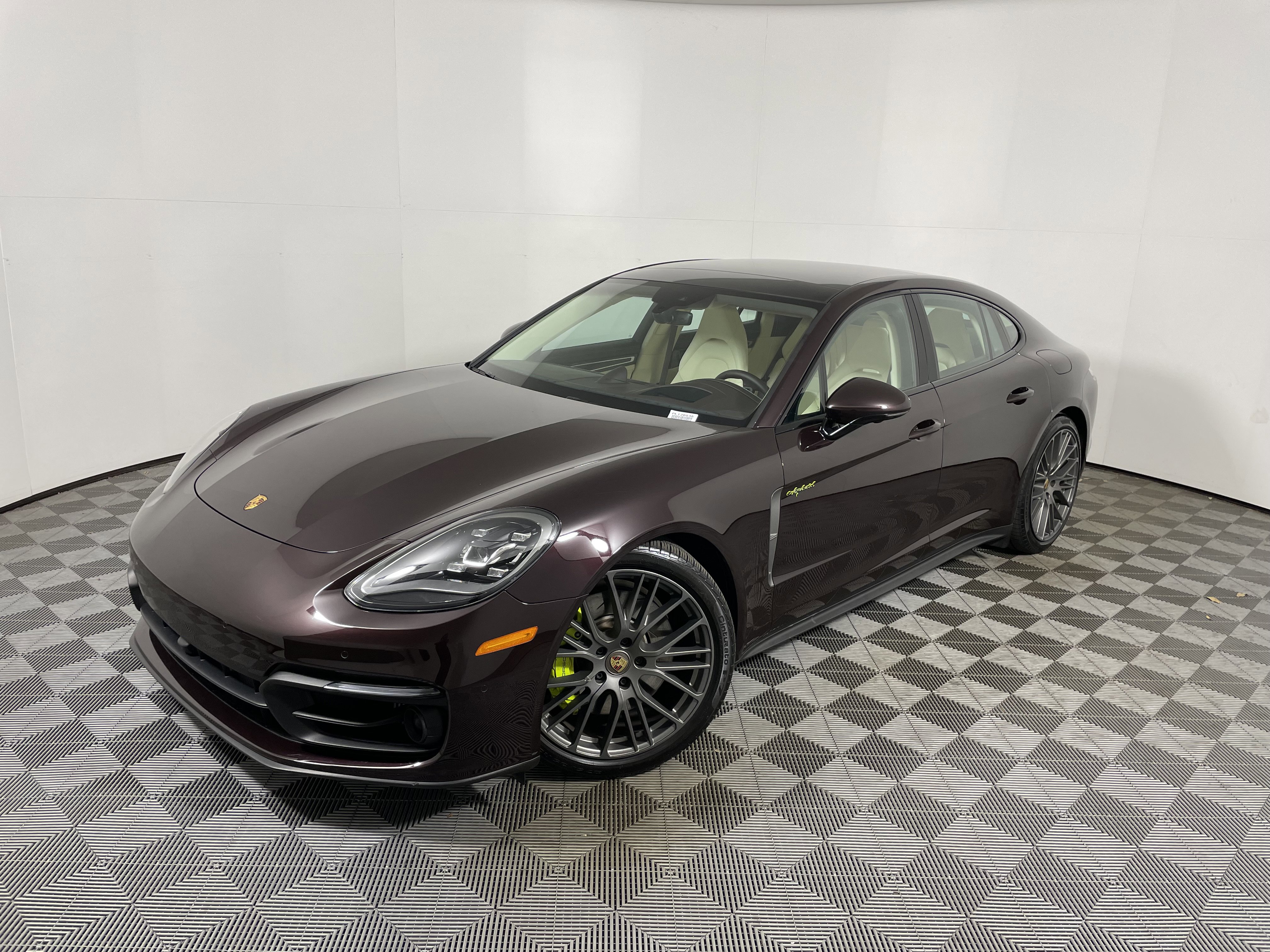 Certified 2023 Porsche Panamera 4 Platinum Edition w/ Assistance Package image 1