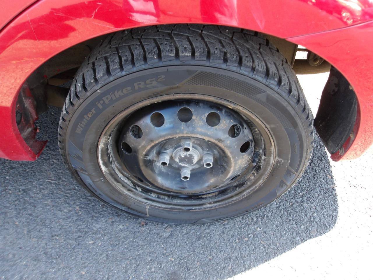 Used 2010 Chevrolet Aveo LT FWD image 19