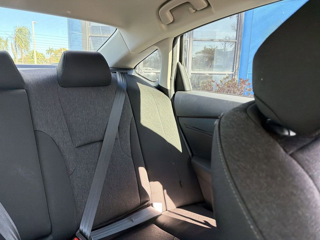 Certified 2025 Honda Accord LX image 15