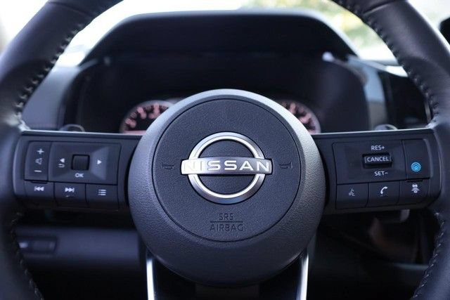 Certified 2025 Nissan Pathfinder SV w/ SV Premium Package FWD image 13