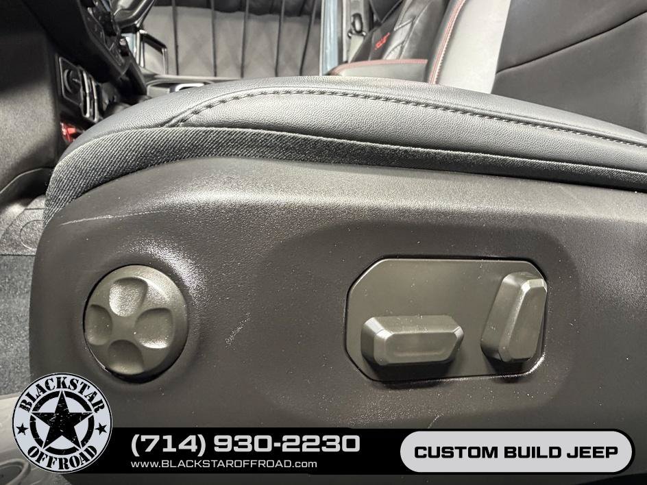 Used 2024 Jeep Wrangler Unlimited Rubicon w/ Capability Package AWD/4WD image 24