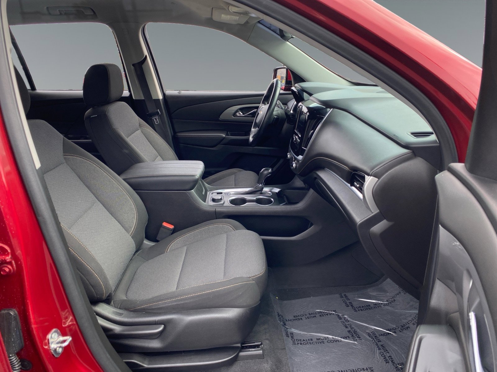 Used 2020 Chevrolet Traverse LT w/ LPO, Floor Liner Package FWD image 15