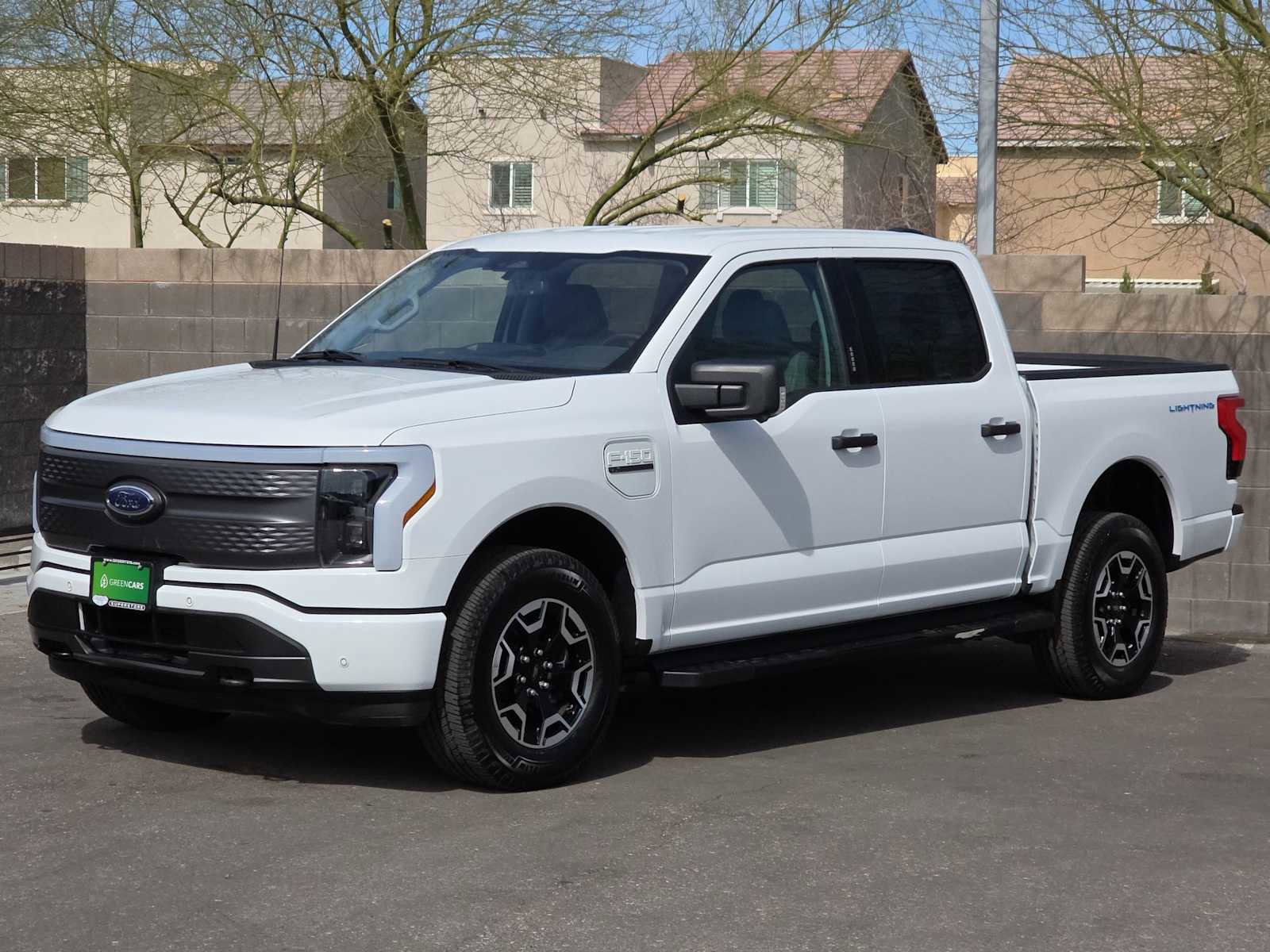 Used 2022 Ford F150 Lightning XLT image 5