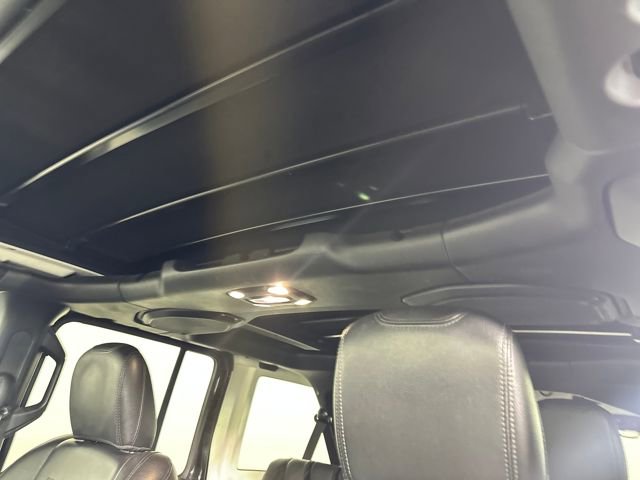 Used 2022 Jeep Wrangler Unlimited Sahara w/ Cold Weather Group image 12