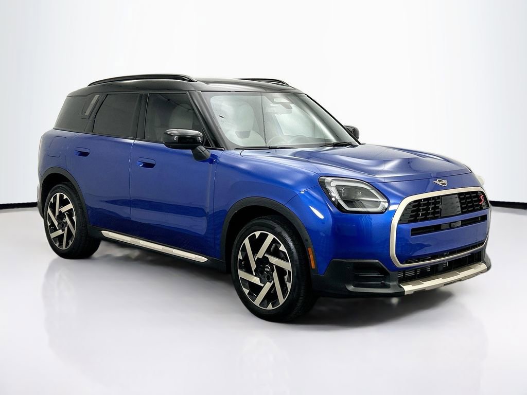 Certified 2025 MINI Cooper Countryman S w/ Comfort Package Max image 4