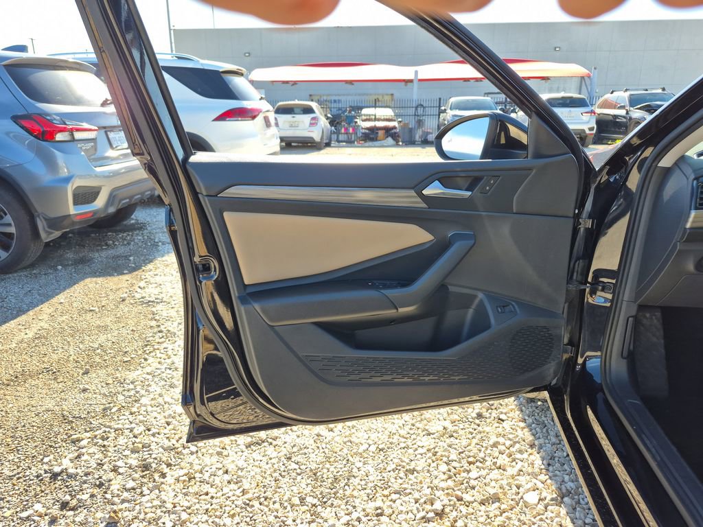 Used 2019 Volkswagen Jetta SEL image 20