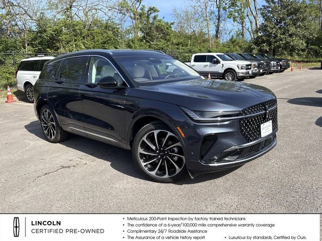 Certified 2024 Lincoln Nautilus Black Label image 1