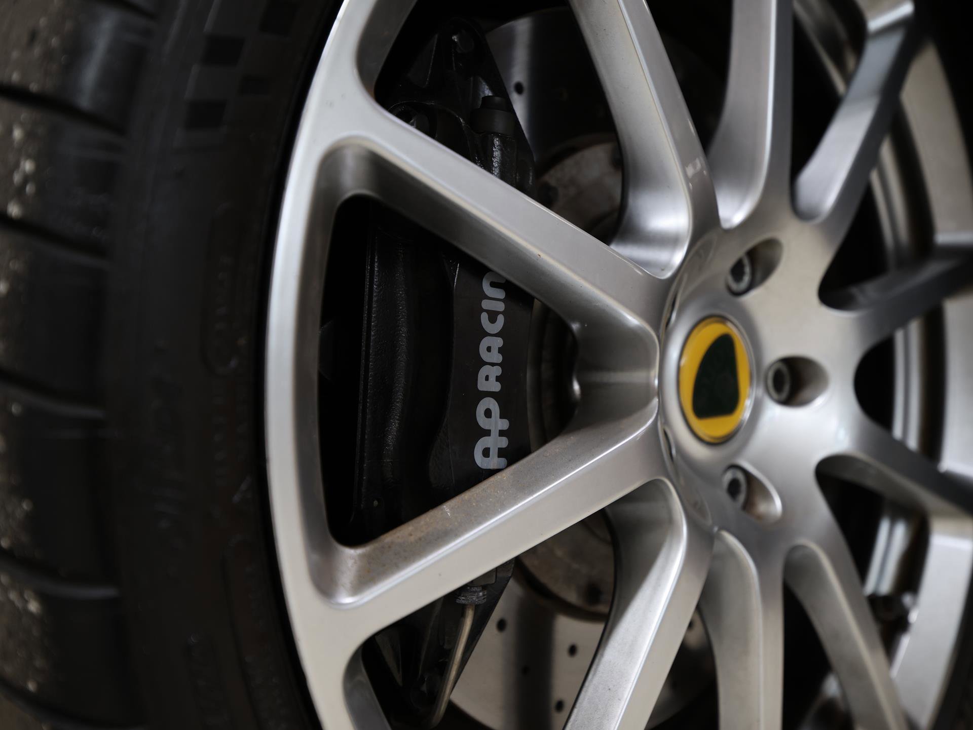 Used 2020 Lotus Evora RWD image 27