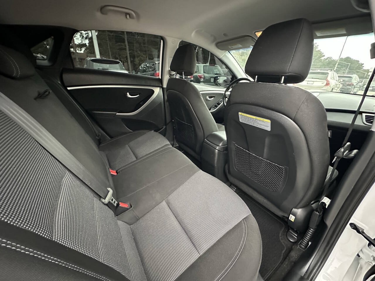 Used 2016 Hyundai Elantra GT w/ Option Group 02 FWD image 12