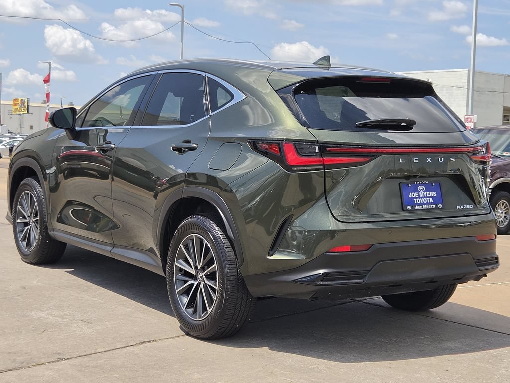 Used 2024 Lexus NX 250 FWD image 7