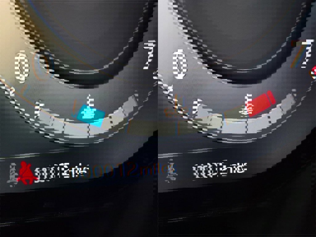 New 2025 Land Rover Range Rover Sport SE image 18